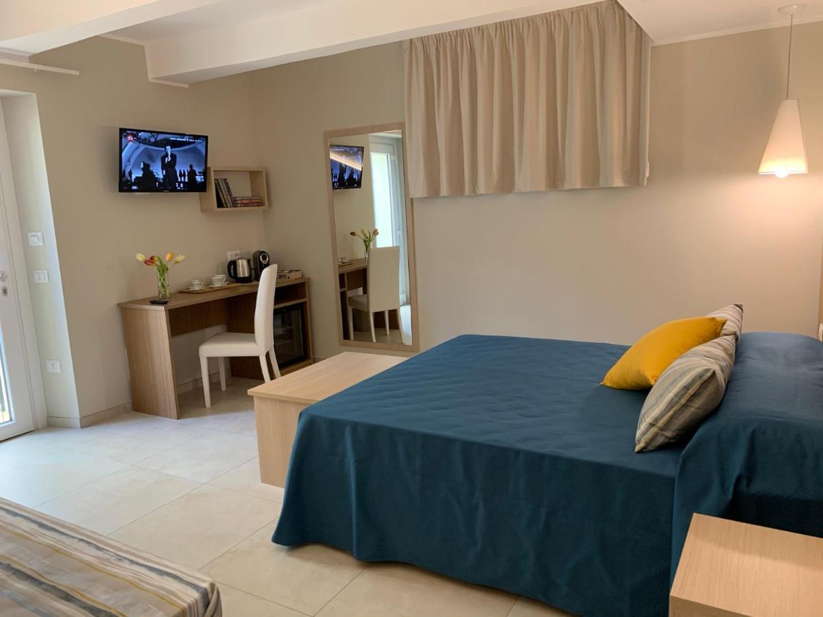 Malu Best Rooms - Тропеа Екстериор снимка