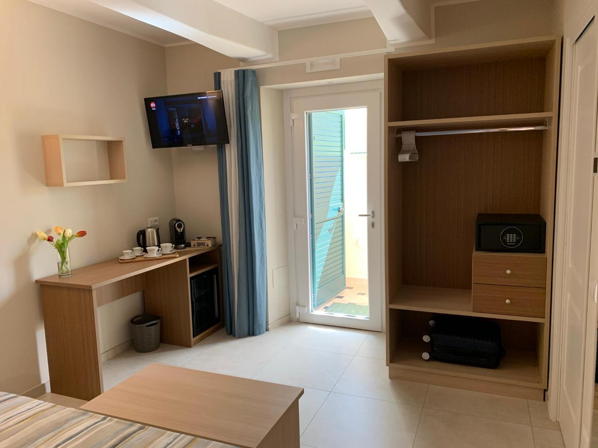 Malu Best Rooms - Тропеа Екстериор снимка